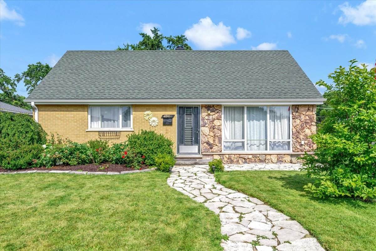 8901 Southfield Drive - Photo 1
