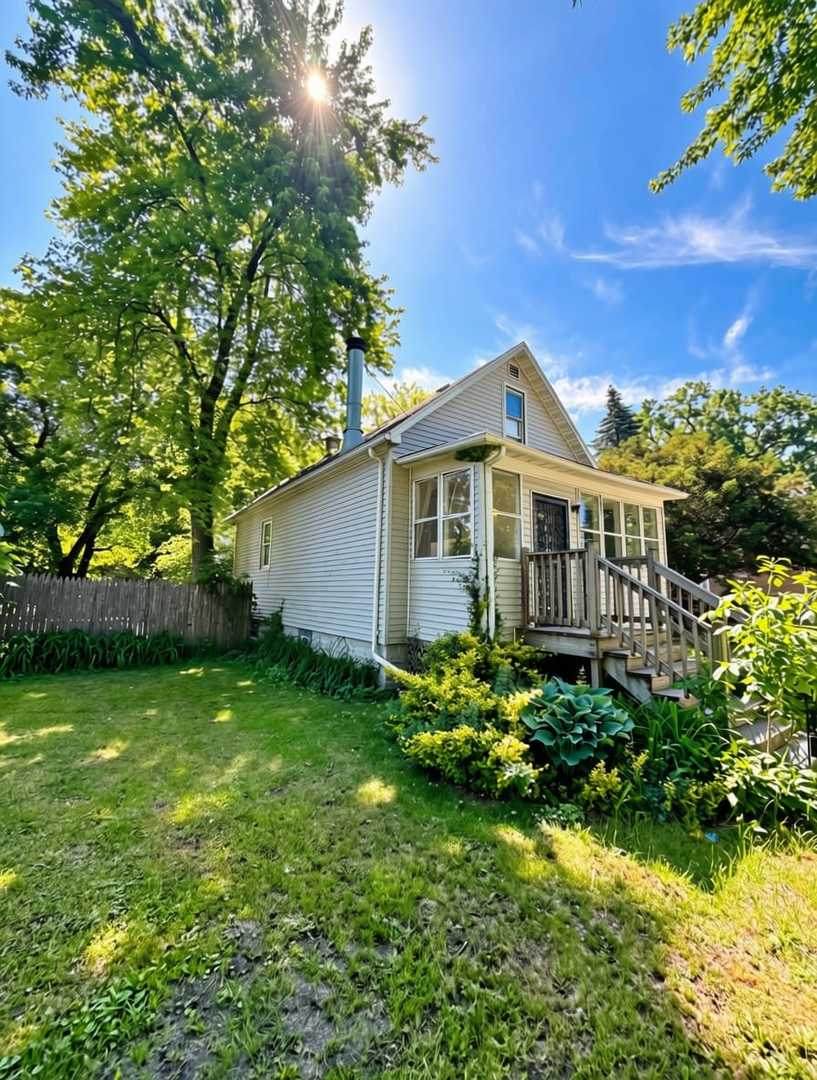 13921 Atlantic Avenue - Photo 1