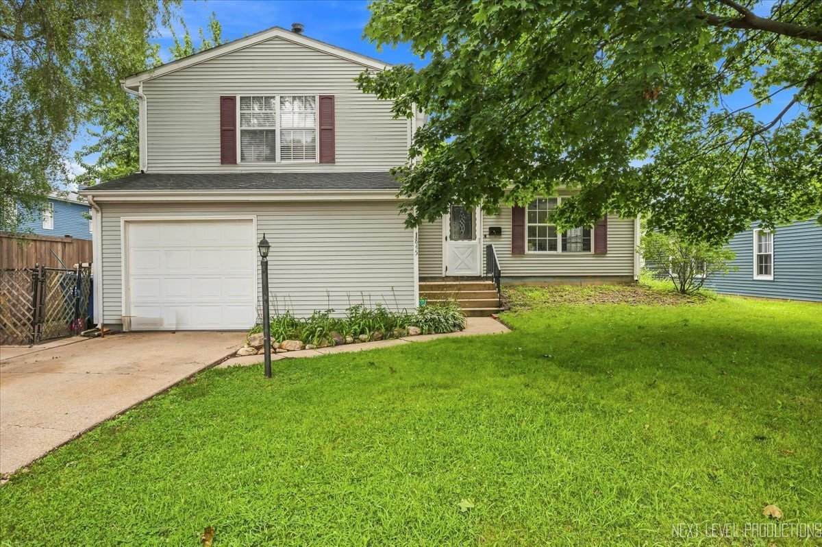 1845 Birch Lane - Photo 1
