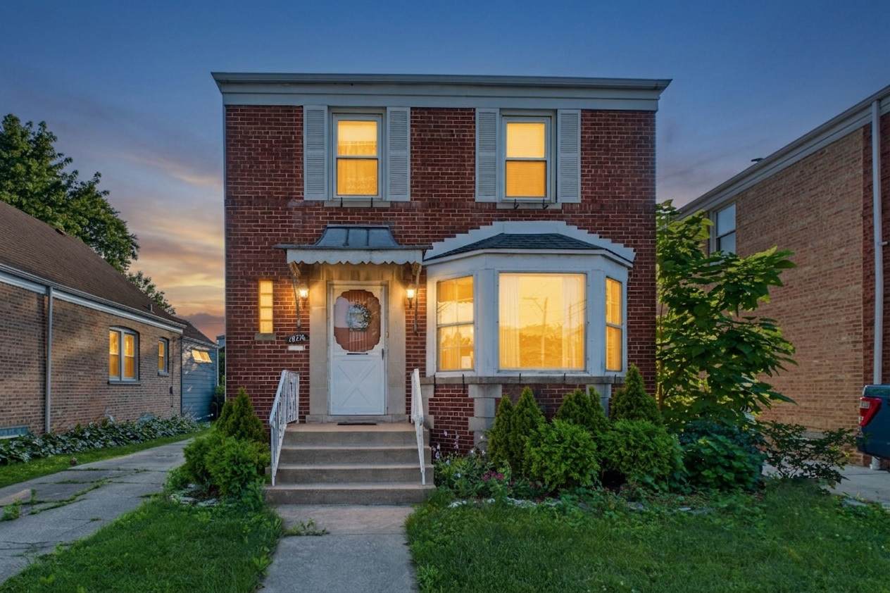 10718 Trumbull Avenue - Photo 1