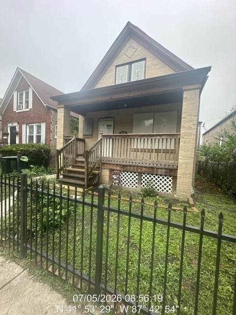 532 Drake Avenue - Photo 1