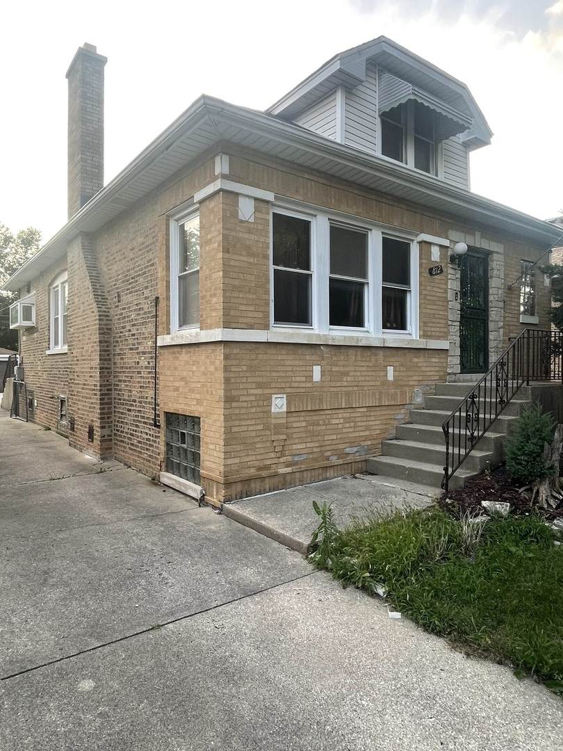 812 21st Avenue - Photo 1