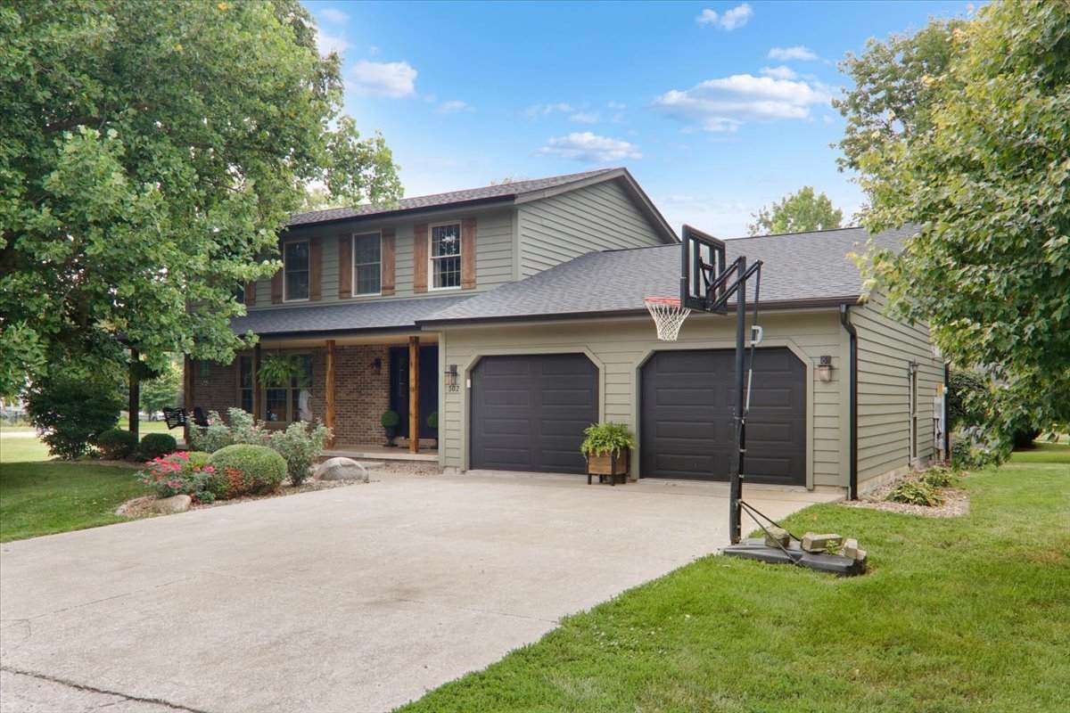 302 Ceilo View Street - Photo 1