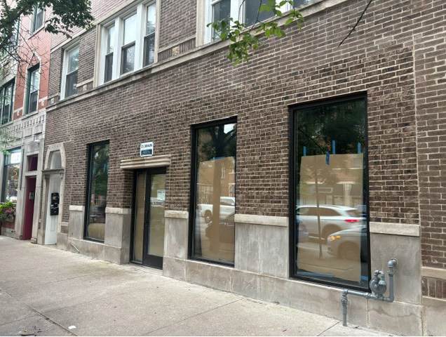 1925 Montrose Avenue - Photo 1
