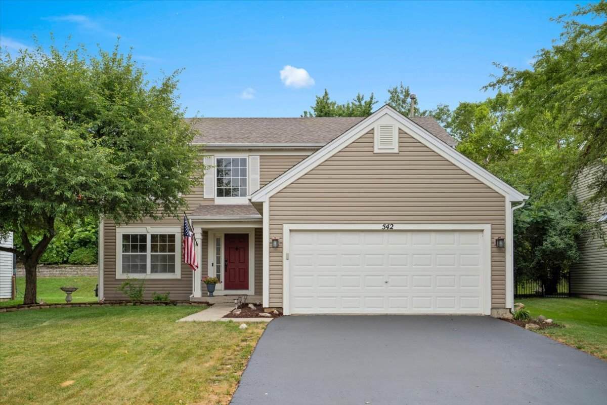 542 Waterford Lane - Photo 1