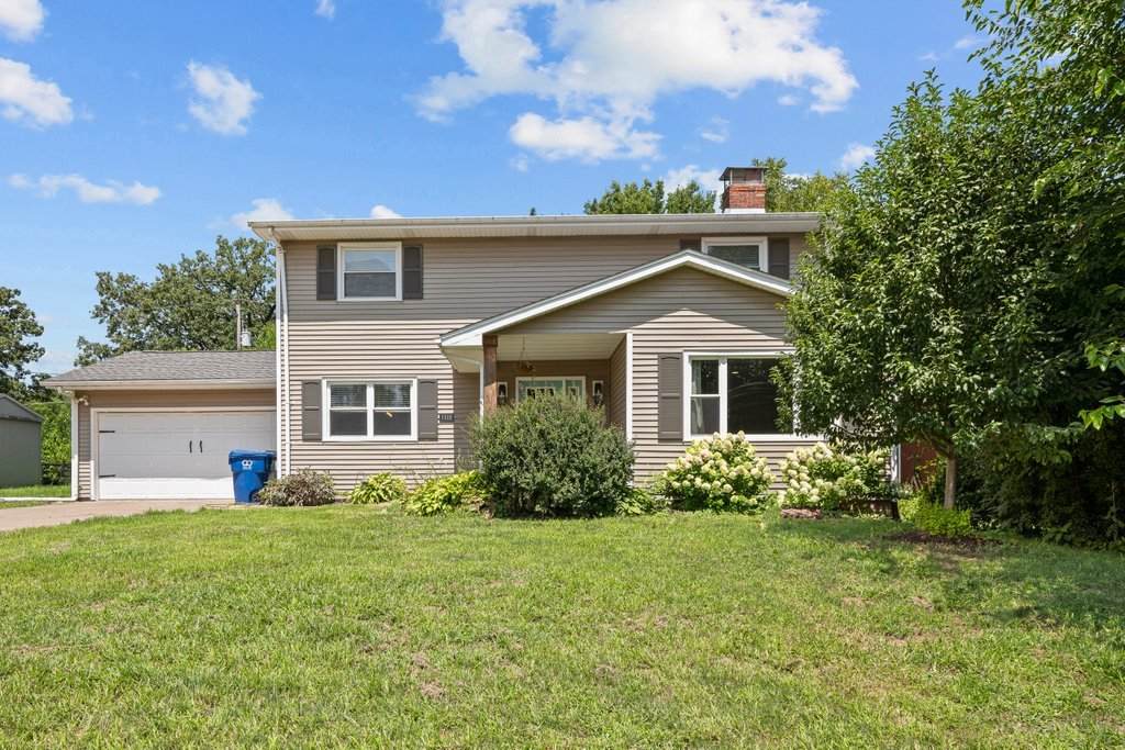 1516 George Washington Boulevard - Photo 1