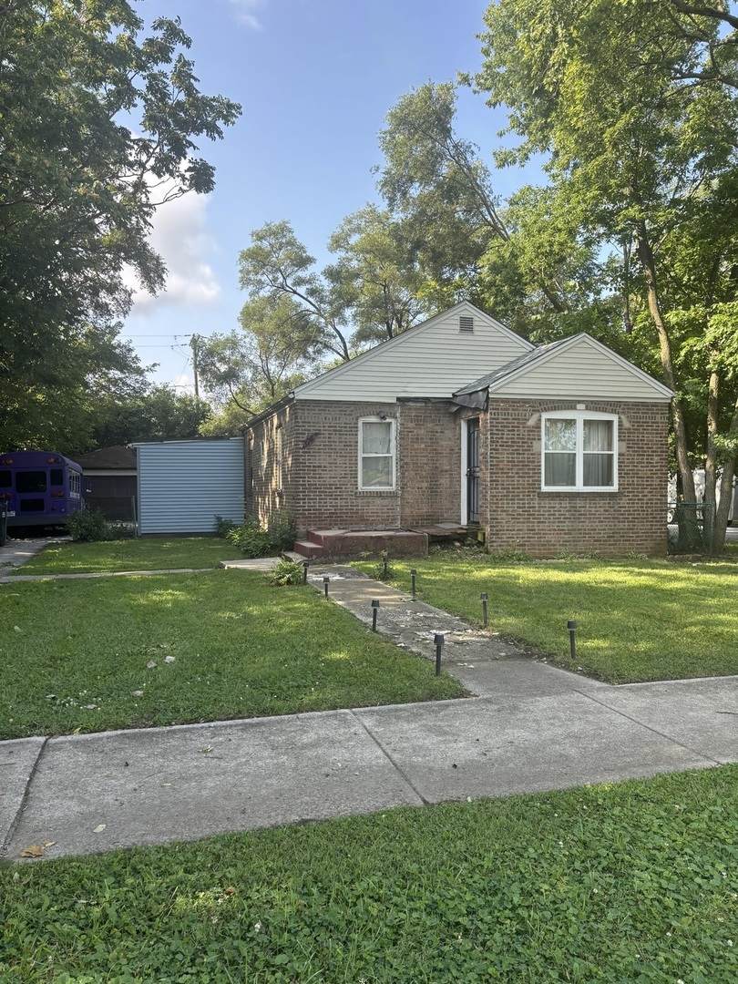 3743 135th Street - Photo 1