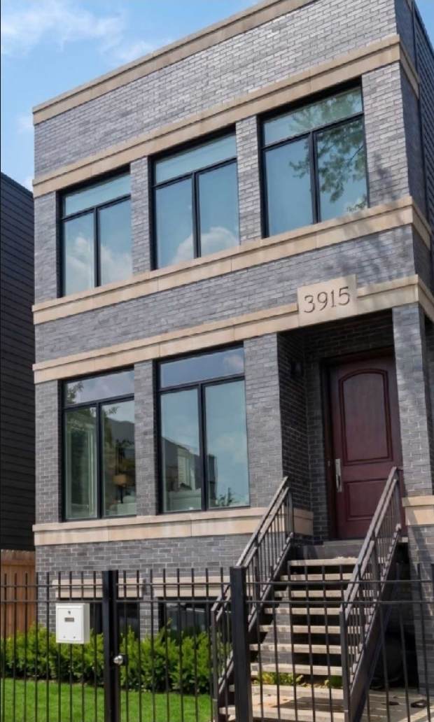 3915 Calumet Avenue - Photo 1
