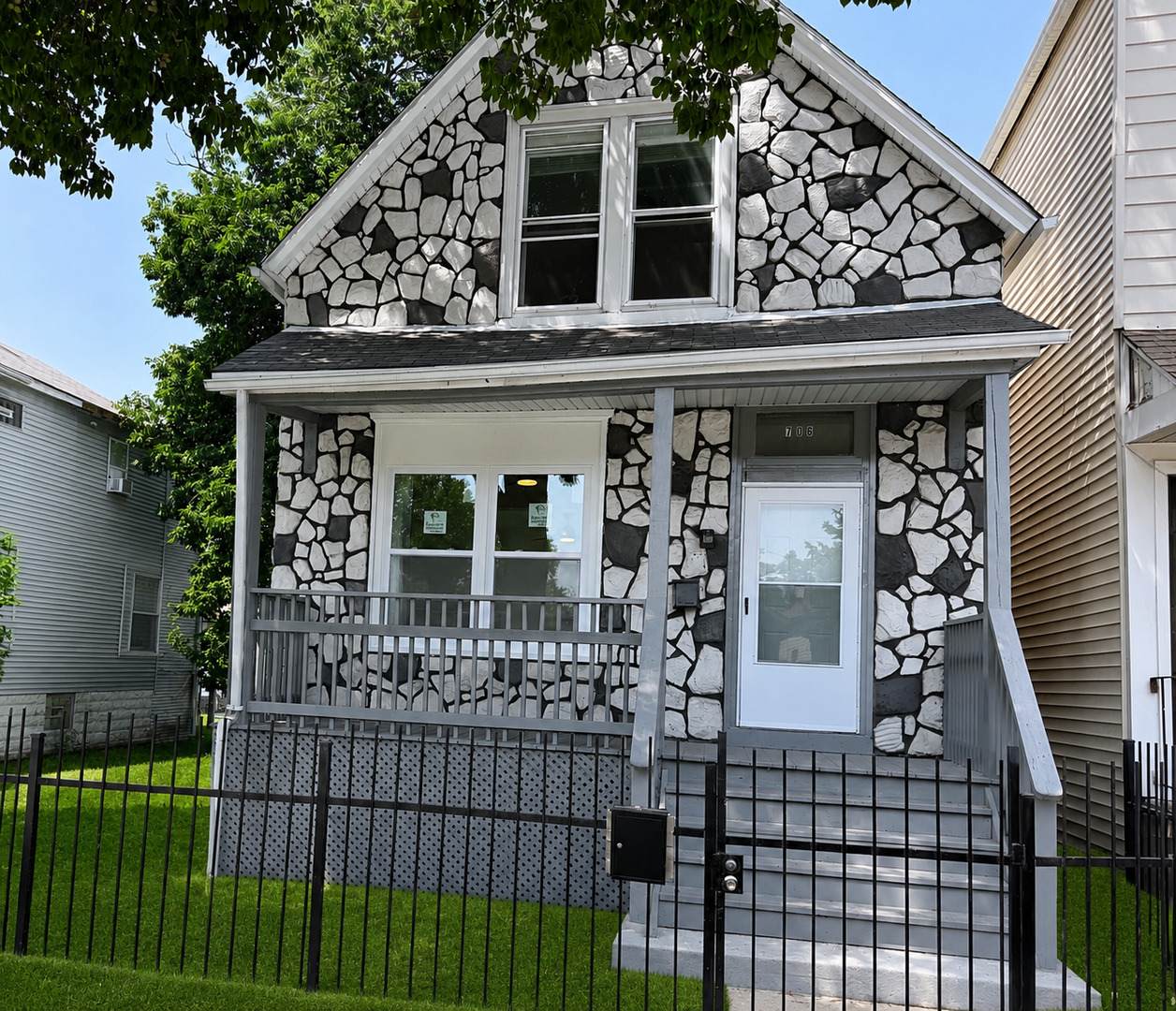 706 81st Street - Photo 1