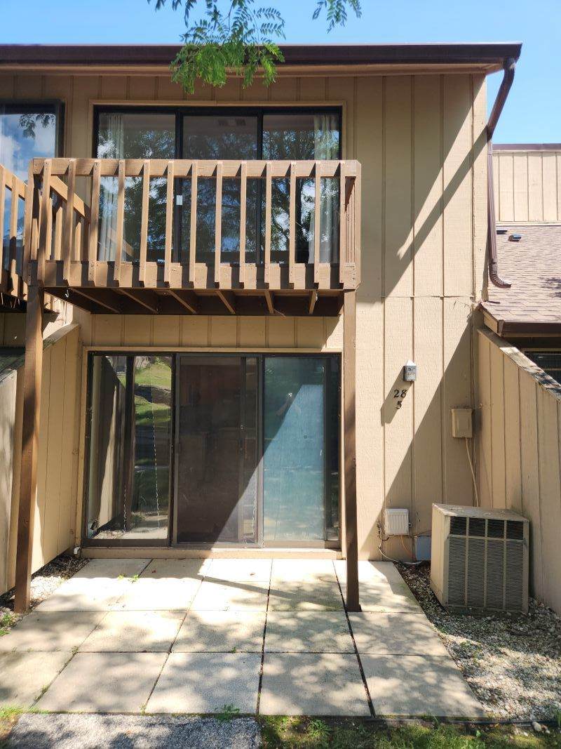 28 Jamaica Colony - Photo 1