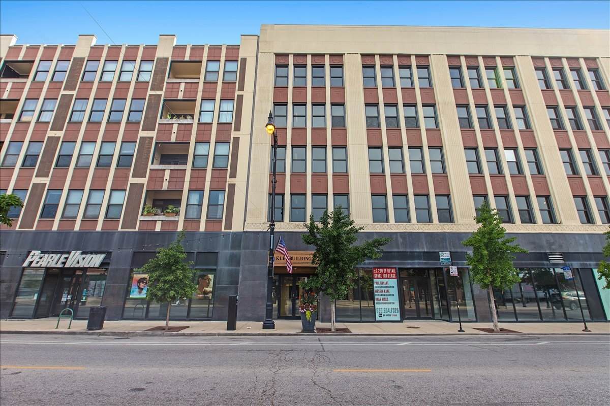 4015 Milwaukee Avenue - Photo 1