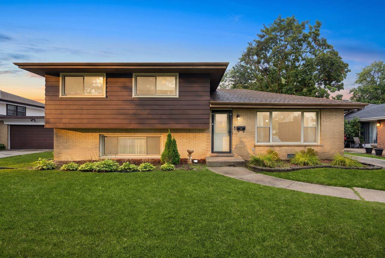 16728 Cottage Grove Avenue - Photo 1