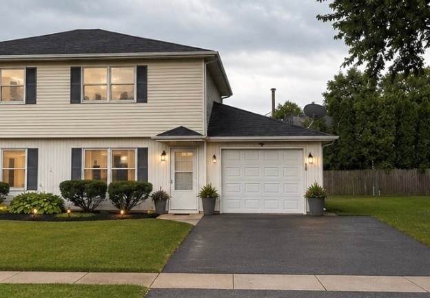 73 Joy Street - Photo 1