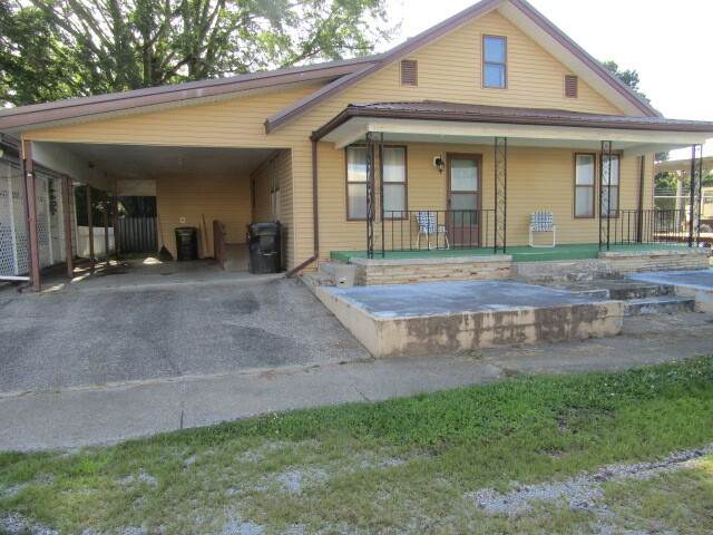 111 Columbus Street - Photo 1