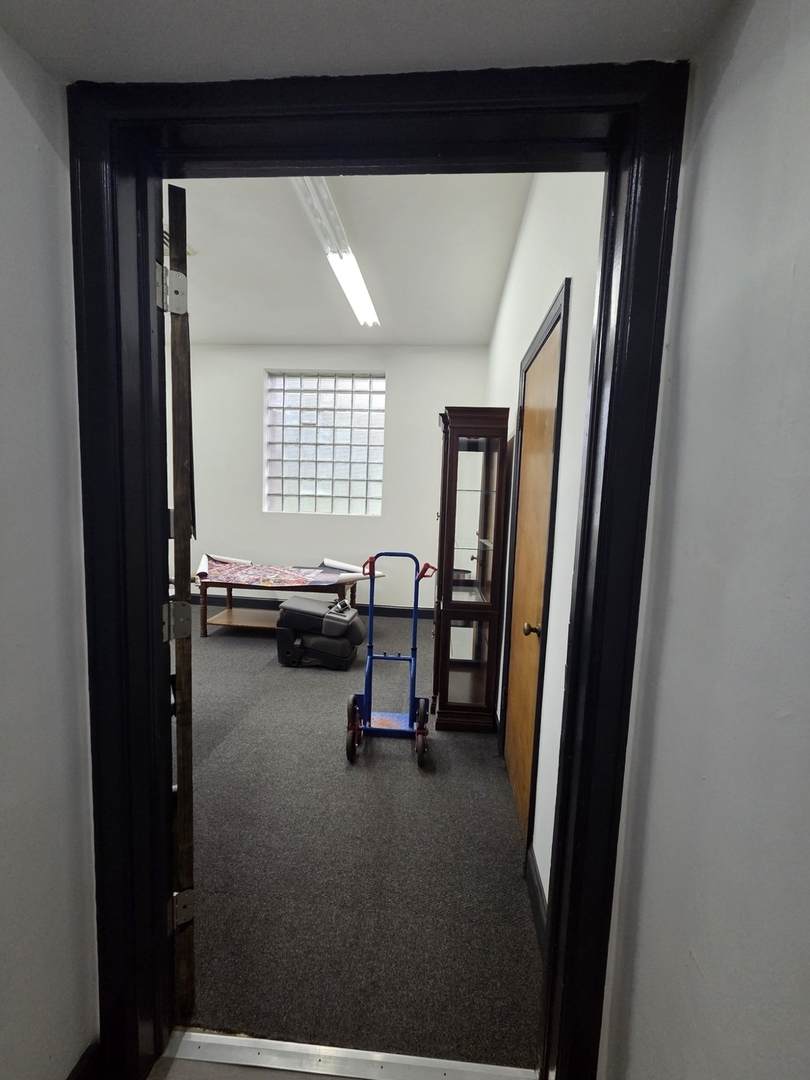105 Lincoln Highway - Photo 1