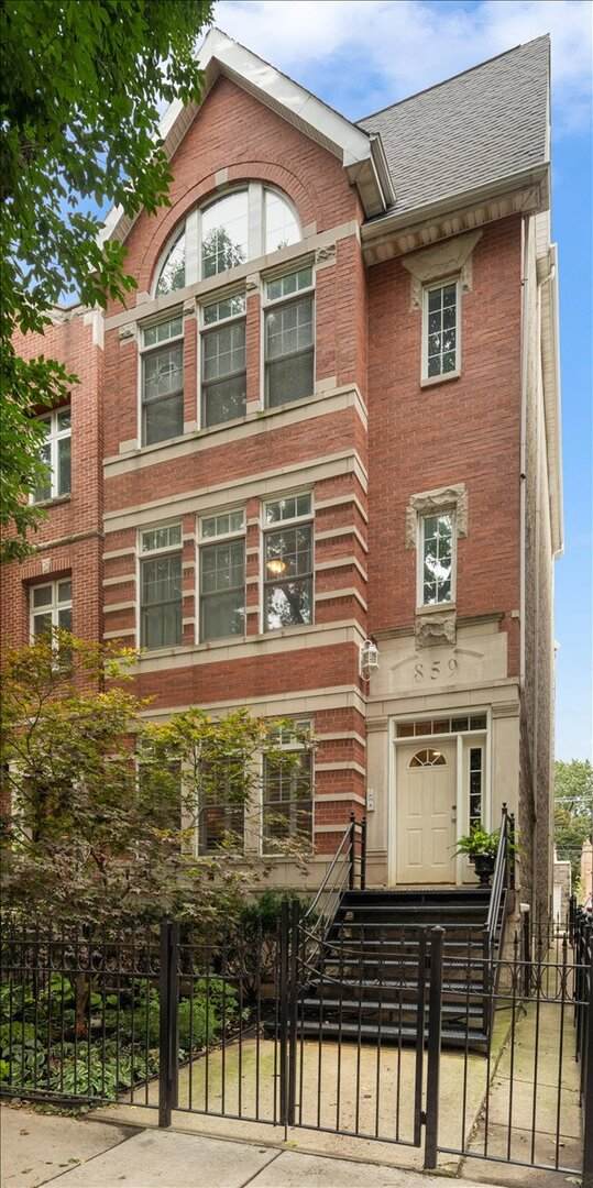 859 Wrightwood Avenue - Photo 1