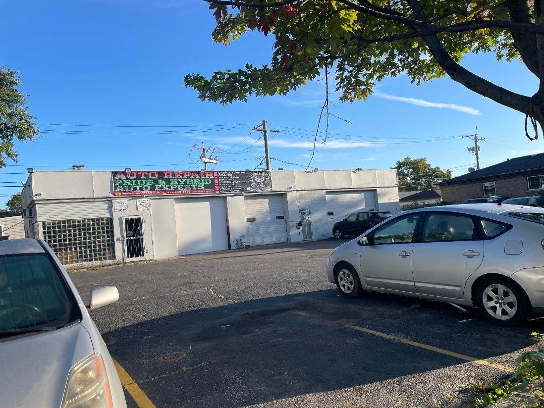 646 95 Street - Photo 1