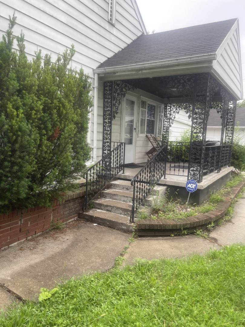 1016 Independence Avenue - Photo 1