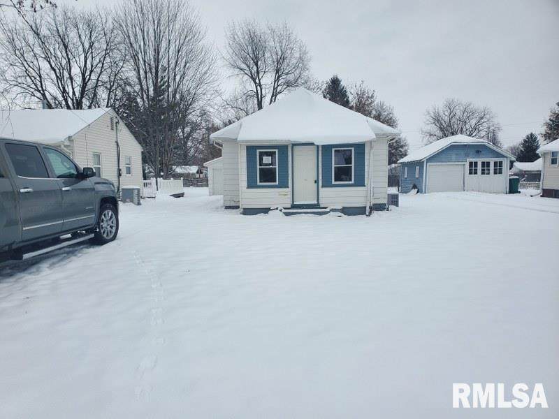 1385 Clark Street - Photo 1