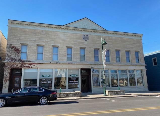 106 Stephen St - Photo 1