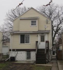 1529 51st Avenue - Photo 1