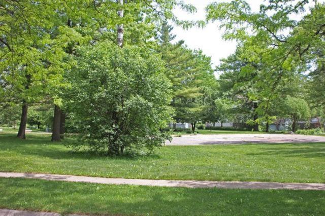 1004 Portsmouth Circle - Photo 1