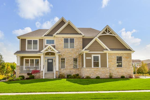 39 Oakwood Drive - Photo 1