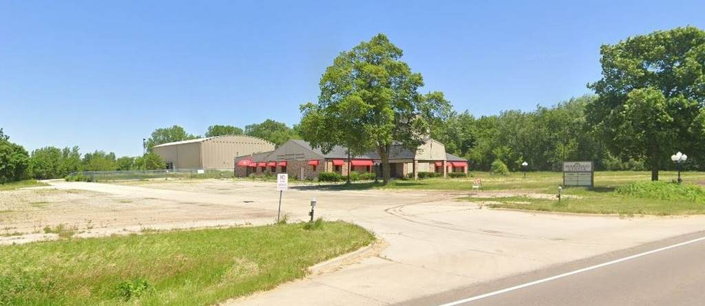 21906 Grant Highway - Photo 1