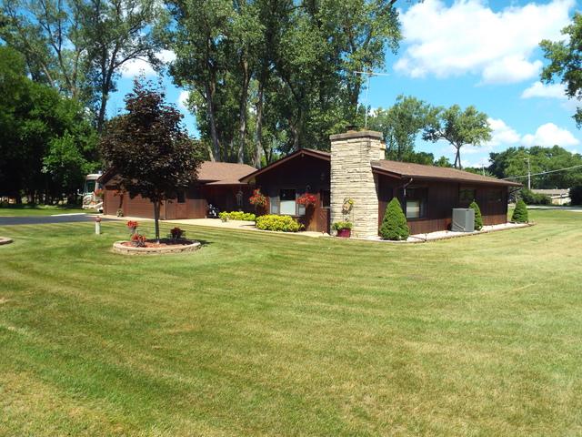 1206 Whippoorwill Drive - Photo 1