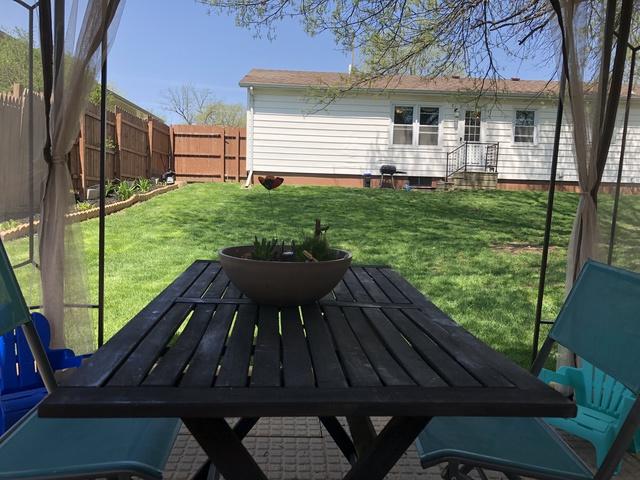 602 Clark Street - Photo 1