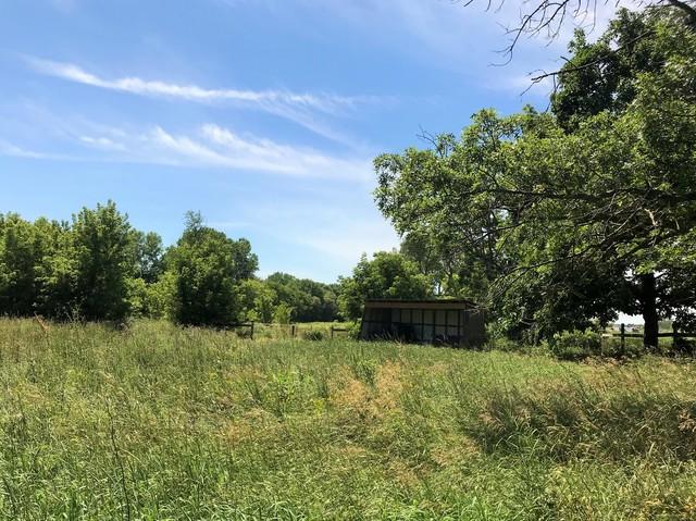 11527 N Burlington Road - Photo 1