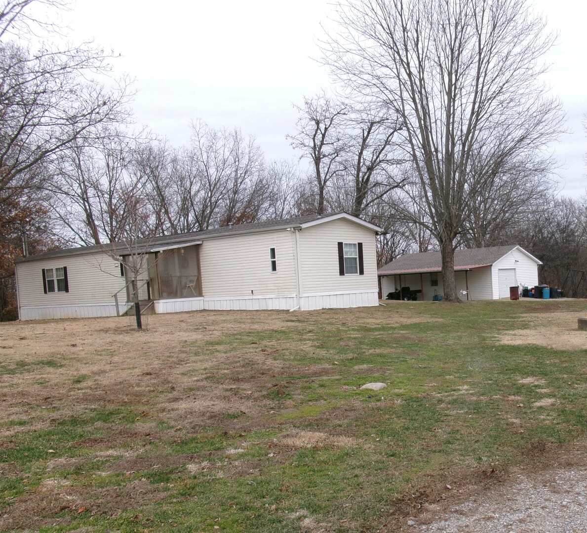 106 Ford Street - Photo 1