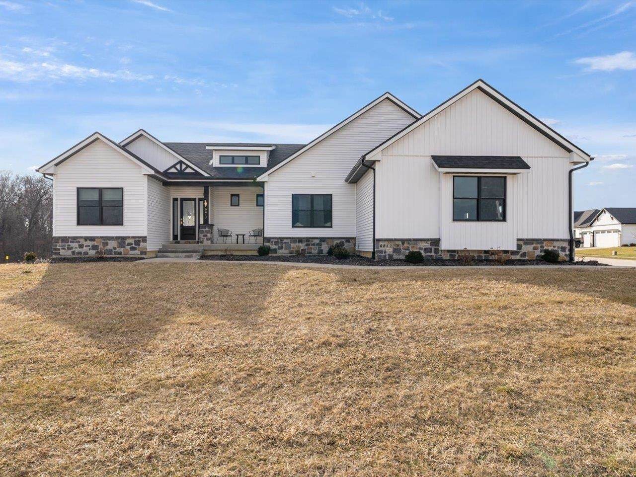 6817 Timber Court - Photo 1