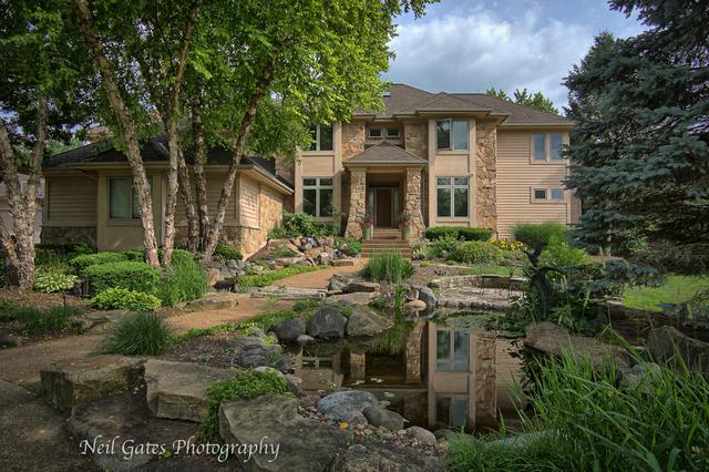 6N235 Surrey Road - Photo 1