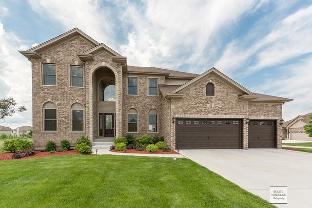 105 Amherst Circle - Photo 1
