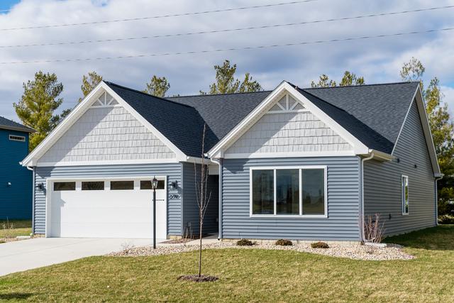 2710 Stone Creek Boulevard - Photo 1