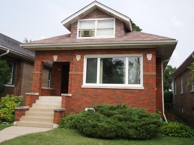 926 Ridgeland Avenue - Photo 1