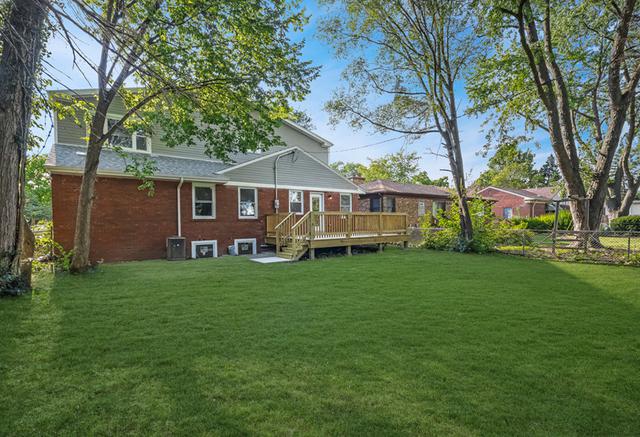 305 Desplaines Avenue - Photo 1