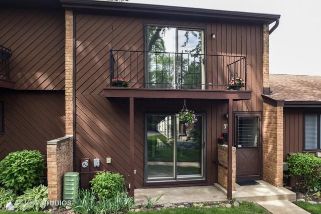 77 Mineola Road - Photo 1
