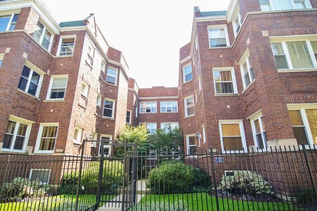 1629 North Shore Avenue - Photo 1