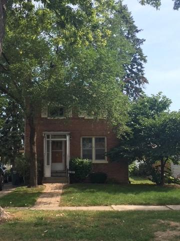 2219 10TH Avenue - Photo 1