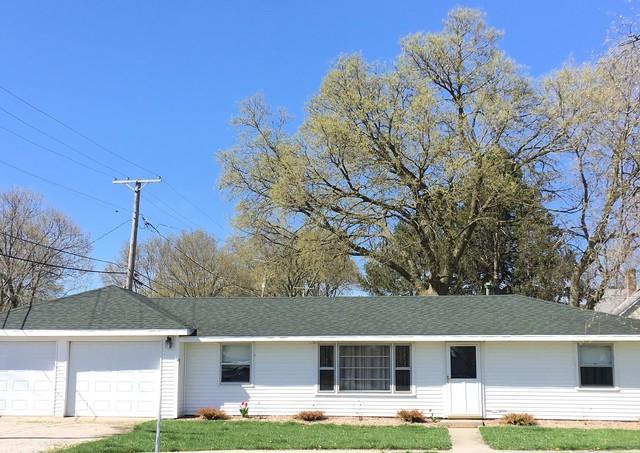 902 Front Street - Photo 1