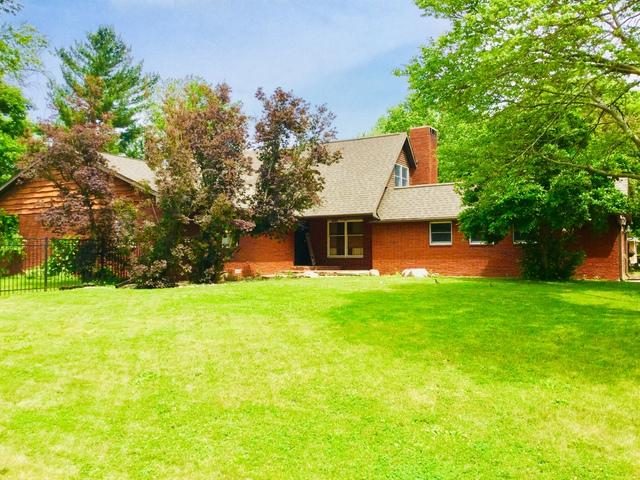 722 East Street - Photo 1