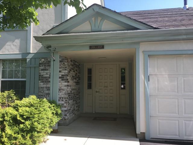 207 Blossom Court - Photo 1