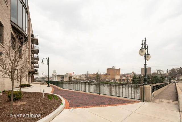 10 Illinois Street - Photo 1