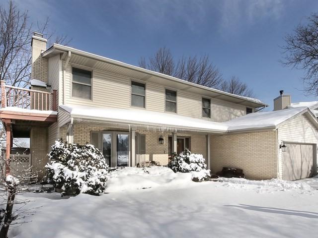 883 Dovington Drive - Photo 1