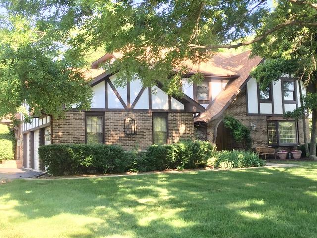 448 Macbain Way - Photo 1