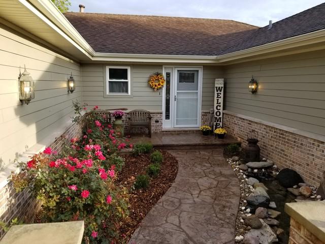 22888 North Lakewood Lane - Photo 1