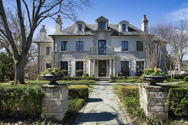 414 Abbotsford Road - Photo 1