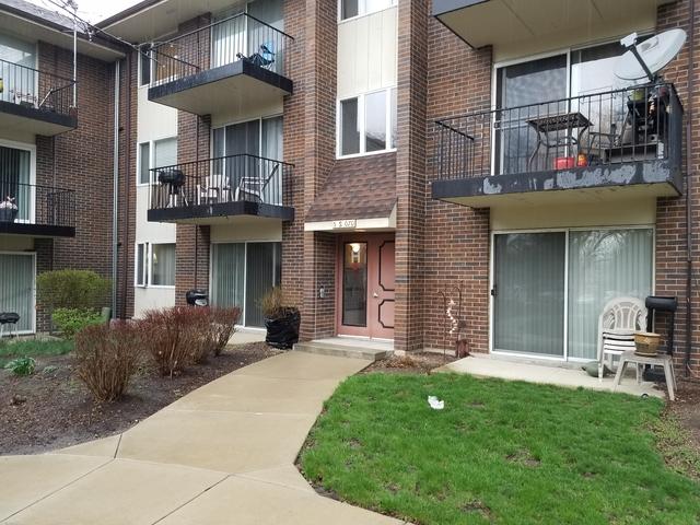 5S070 Pebblewood Lane - Photo 1